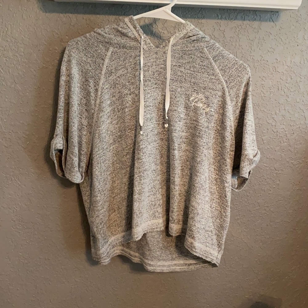 Gilly Hicks by Hollister hooded crop top!!